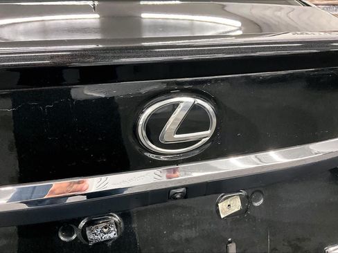 Used 2025 Lexus ES 300h w/ Premium Package FWD image 31
