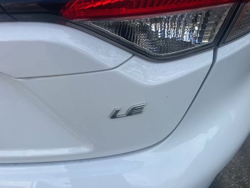 Certified 2024 Toyota Corolla LE FWD image 4