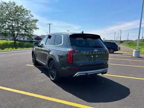 Certified 2021 Kia Telluride SX w/ Towing Package FWD image 9
