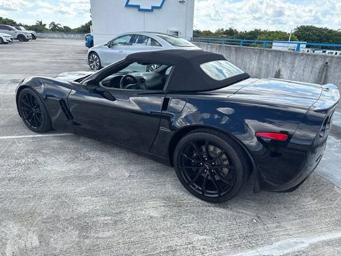 Used 2013 Chevrolet Corvette 427 w/ 1SC Preferred Equipment Group RWD image 13