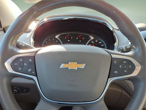 Used 2021 Chevrolet Traverse Premier AWD/4WD image 29