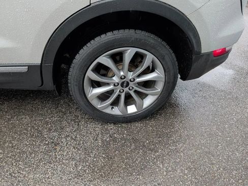 Used 2019 Lincoln MKC Select w/ Select Plus Package image 14