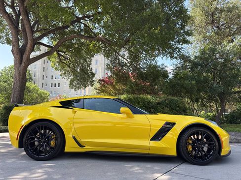 Used 2017 Chevrolet Corvette Z06 RWD image 13