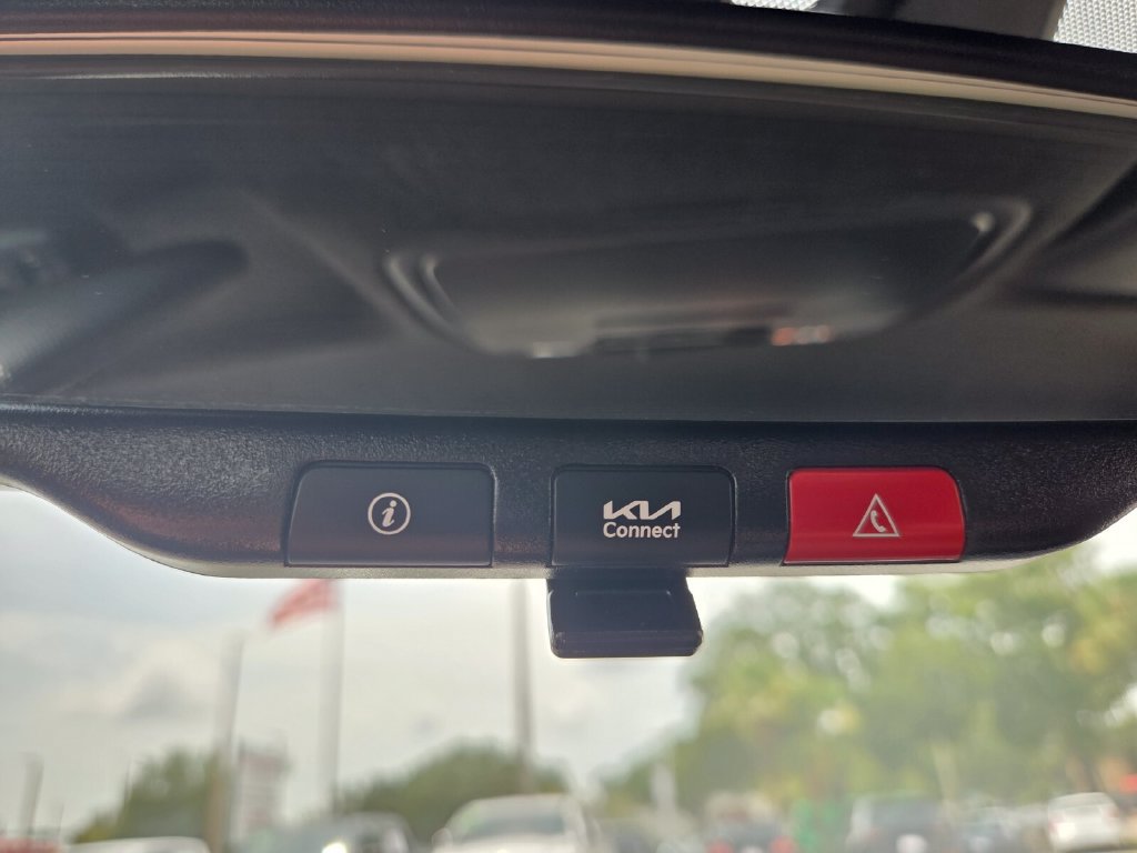 Used 2024 Kia Forte GT-Line FWD image 33