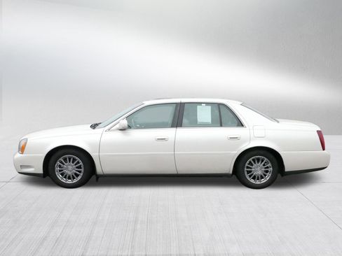 Used 2003 Cadillac De Ville DHS w/ Safety & Security Package image 4