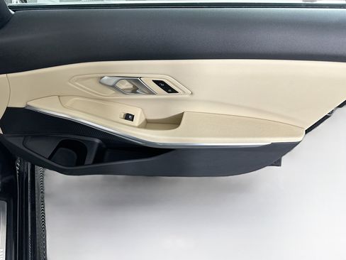 Used 2025 BMW 330i 330i image 32