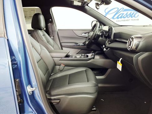 New 2026 Chevrolet Equinox LT image 20