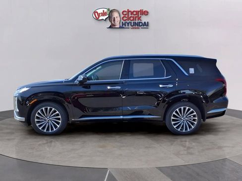 New 2025 Hyundai Palisade Calligraphy image 2