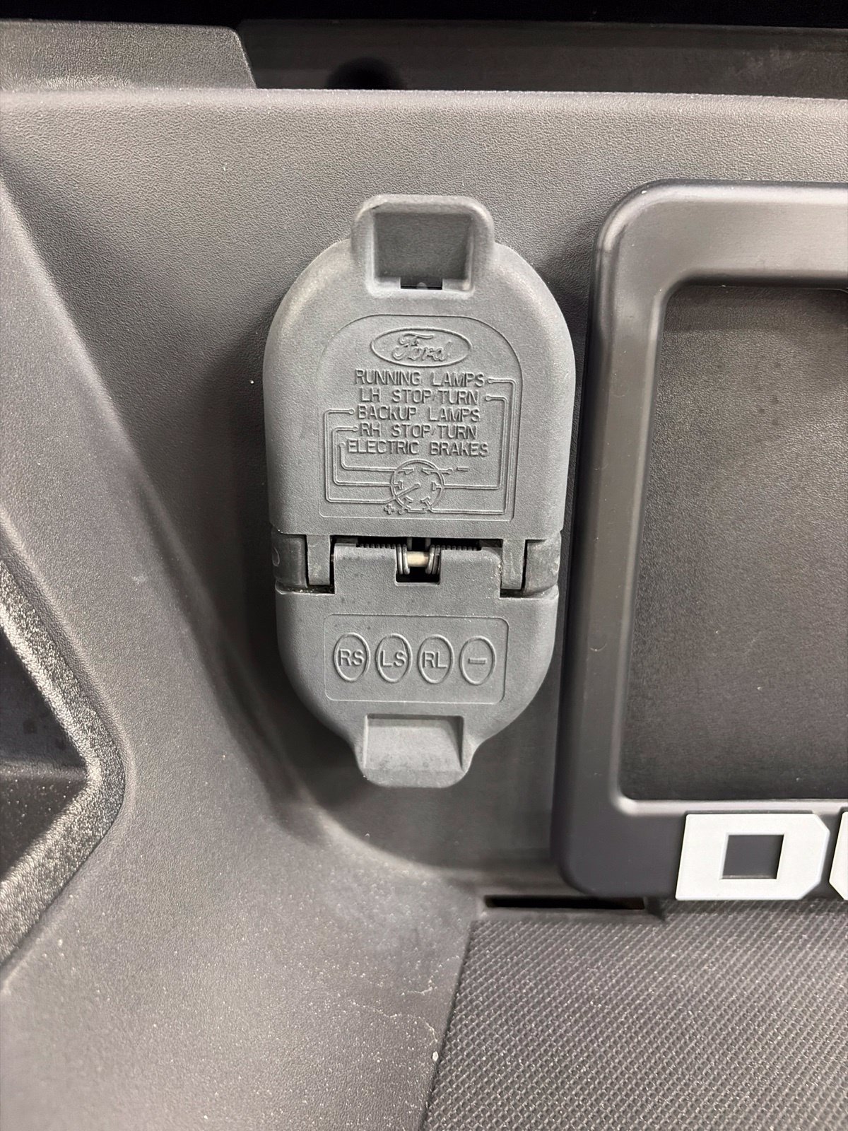 Used 2019 Ford F250 Lariat w/ Chrome Package AWD/4WD image 15