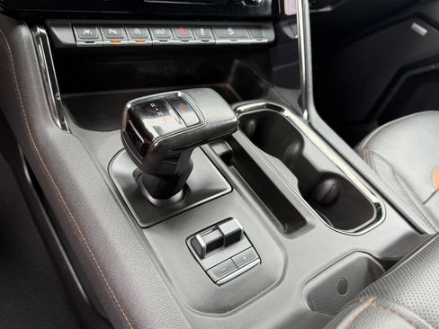 Certified 2024 GMC Sierra 1500 AT4 w/ Technology Package AWD/4WD image 42