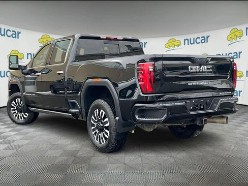 Used 2024 GMC Sierra 2500 Denali Ultimate image 4