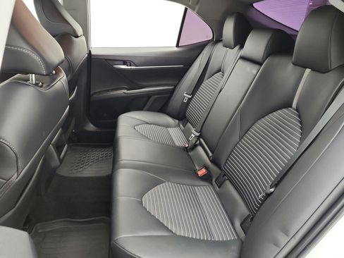 Used 2023 Toyota Camry SE w/ Convenience Package FWD image 13