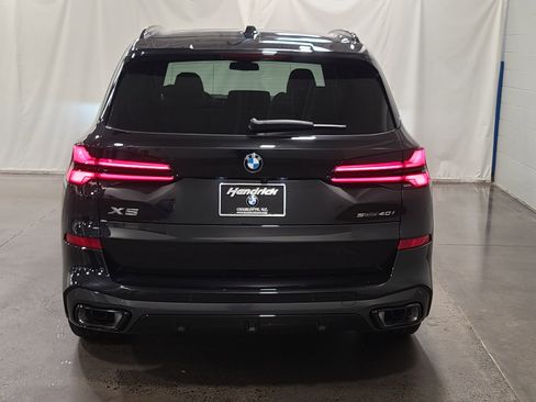 Used 2026 BMW X5 sDrive40i w/ M Sport Package RWD image 7