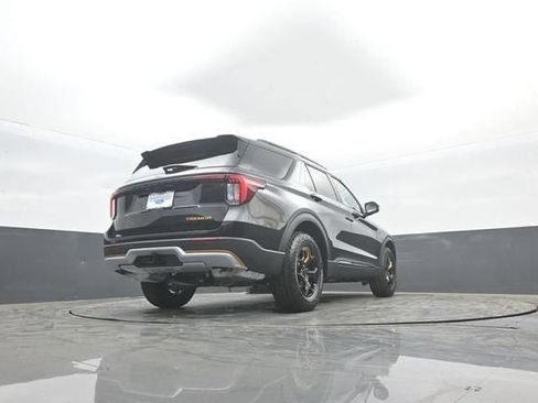 New 2026 Ford Explorer Tremor w/ Tremor Ultimate Package AWD/4WD image 33