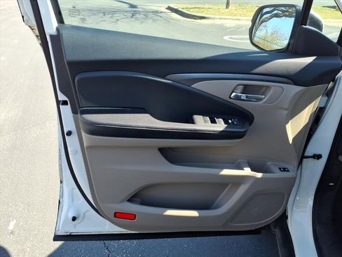 Used 2016 Honda Pilot EX-L image 13