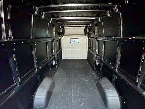 Used 2025 RAM ProMaster 3500 w/ Safety Group image 8