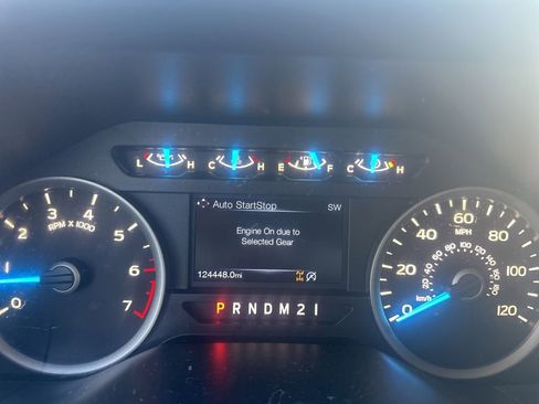 Used 2017 Ford F150 XLT w/ Equipment Group 302A Luxury AWD/4WD image 5