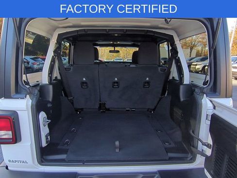 Certified 2021 Jeep Wrangler Unlimited Sahara image 31