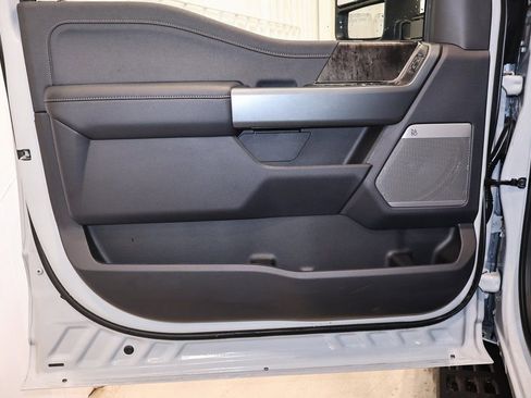 New 2026 Ford F350 Lariat w/ Tremor Off-Road Package image 10