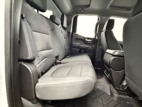 Used 2021 Chevrolet Silverado 1500 Custom RWD image 16