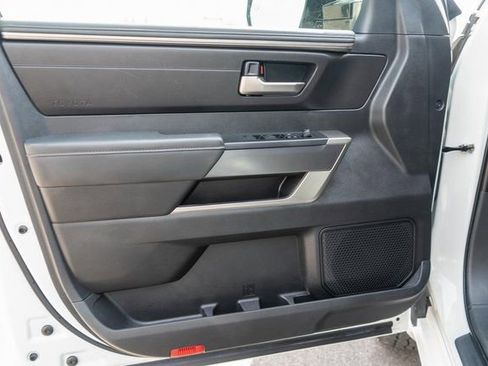 Used 2023 Toyota Tundra SR5 w/ SR5 Convenience Package AWD/4WD image 18