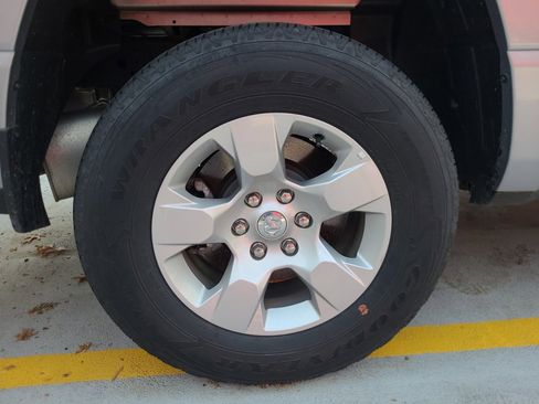 Used 2023 RAM 1500 Big Horn image 27