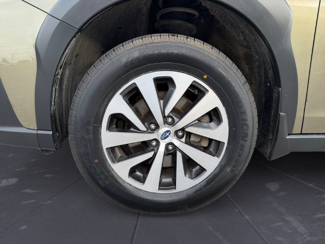 Certified 2025 Subaru Outback Premium AWD/4WD image 14