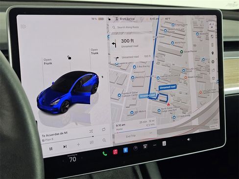 Used 2023 Tesla Model 3 Standard Range image 11