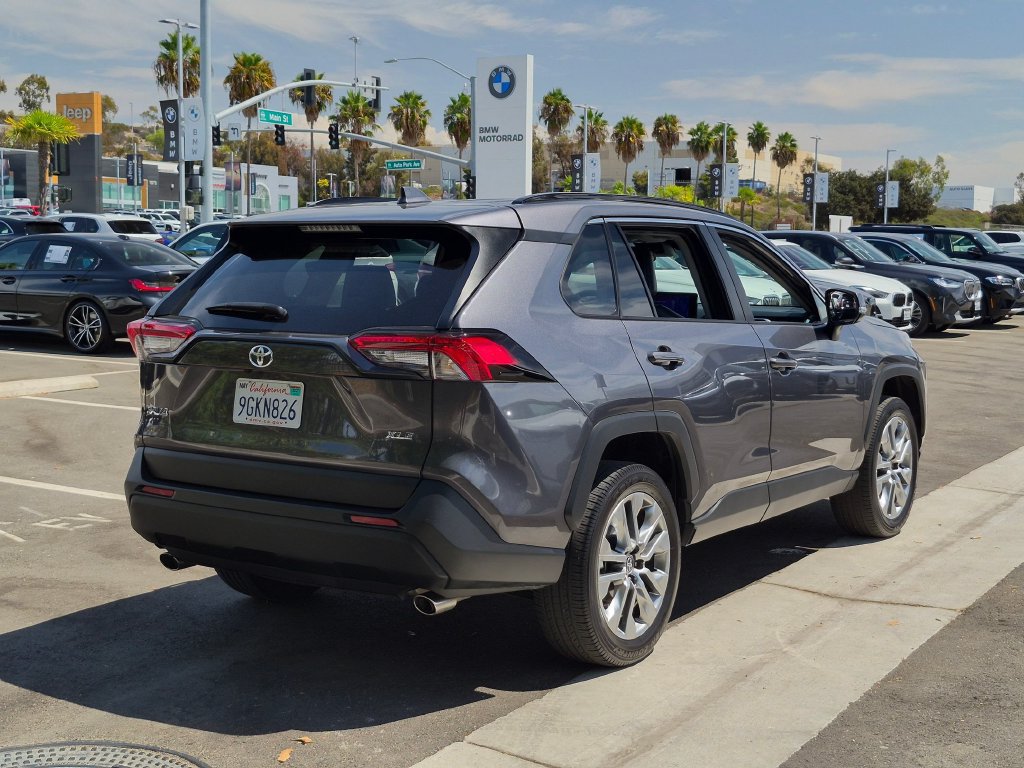 Used 2023 Toyota RAV4 XLE Premium FWD image 6