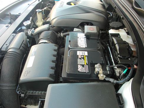 Used 2019 Hyundai Elantra GT FWD image 37