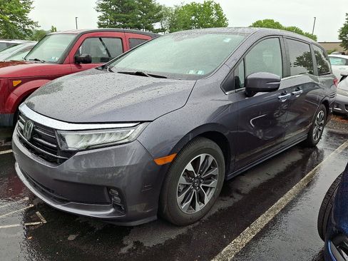 Used 2024 Honda Odyssey EX-L image 3