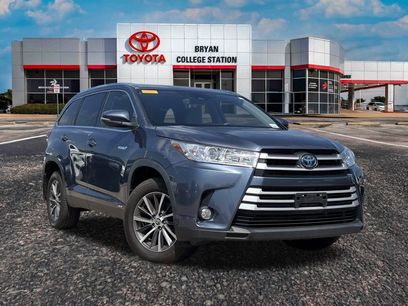 Used 2019 Toyota Highlander XLE