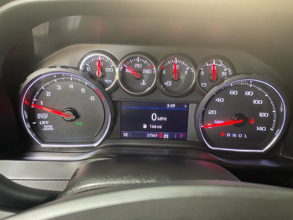 Used 2021 Chevrolet Silverado 1500 LT AWD/4WD image 28