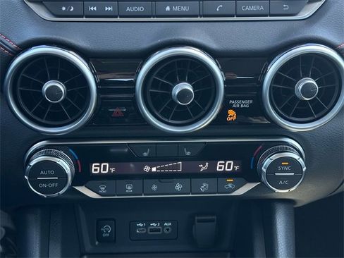 New 2025 Nissan Sentra SR w/ Midnight Edition image 24