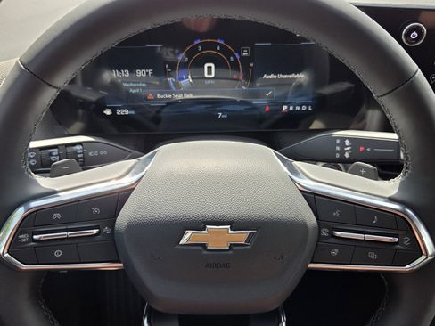 New 2026 Chevrolet Equinox LT w/ Convenience Package II image 11