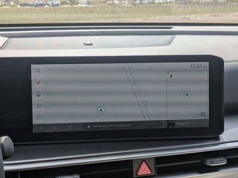 New 2025 Kia Sorento S w/ Panoramic Sunroof Package FWD image 23