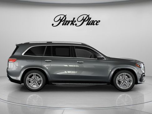 New 2026 Mercedes-Benz GLS 450 4MATIC image 28