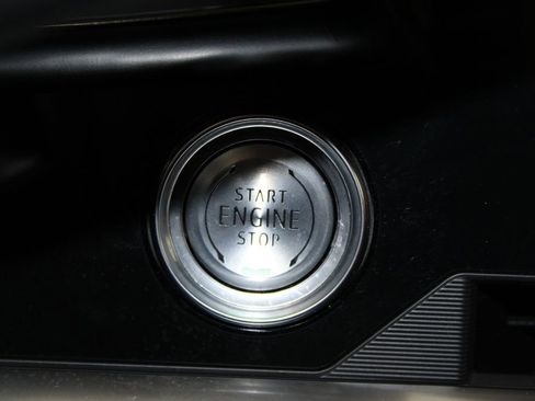 Used 2024 Chevrolet Corvette Stingray Coupe w/ Z51 Performance Package image 35