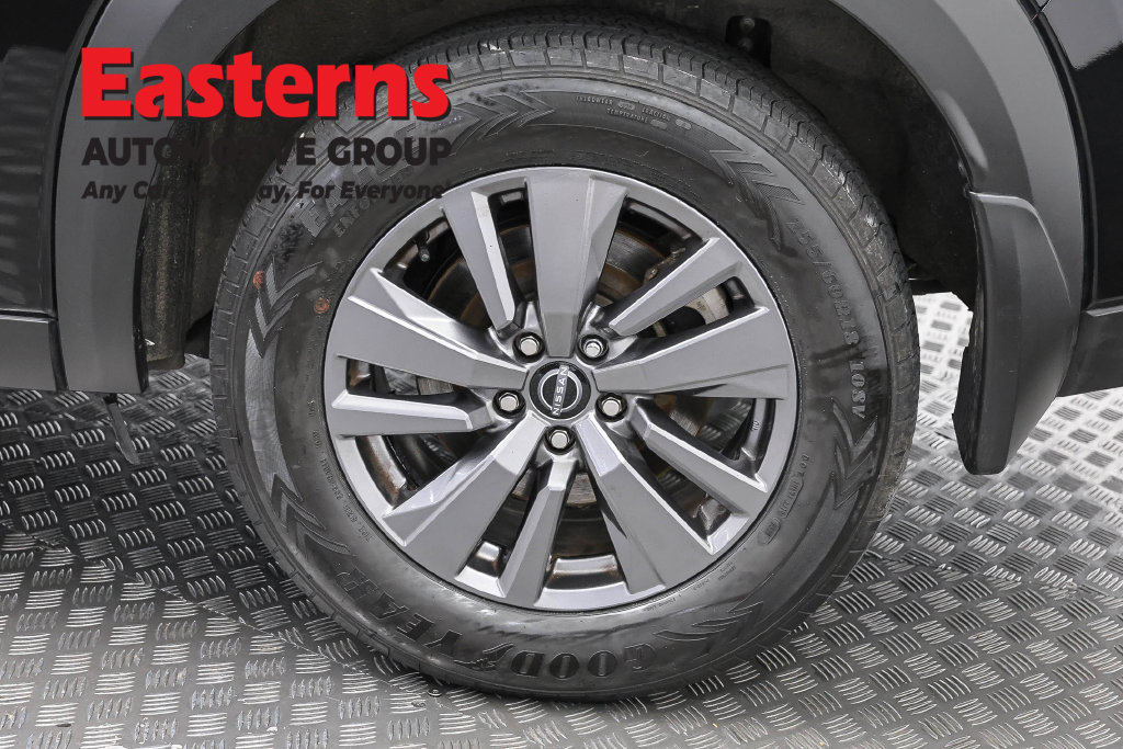 Used 2023 Nissan Pathfinder S AWD/4WD image 35