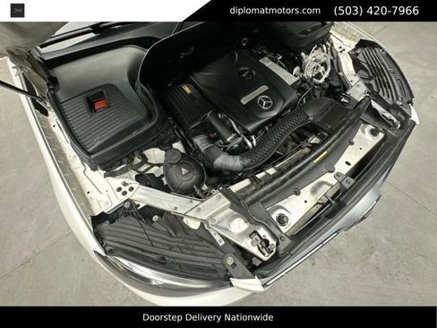 Used 2017 Mercedes-Benz GLC 300 4MATIC image 39