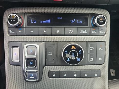 Certified 2024 Hyundai Palisade SEL AWD/4WD image 21
