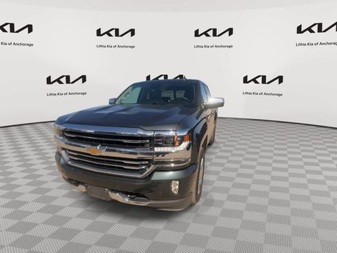 Used 2017 Chevrolet Silverado 1500 High Country AWD/4WD image 4