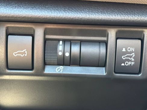 Certified 2025 Subaru Forester Premium AWD/4WD image 48