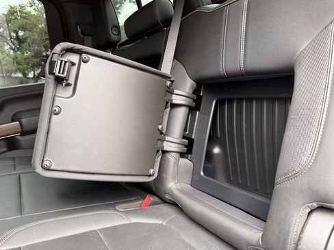 Used 2022 Chevrolet Silverado 3500 High Country w/ LPO, Hitch Package image 22