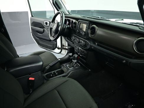 Used 2020 Jeep Wrangler Unlimited Sport S image 26