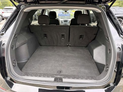 Used 2023 Chevrolet Equinox LS w/ LS Convenience Package AWD/4WD image 7