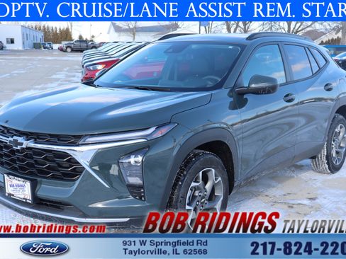 Used 2025 Chevrolet Trax LT w/ LPO, Blackout Package image 1