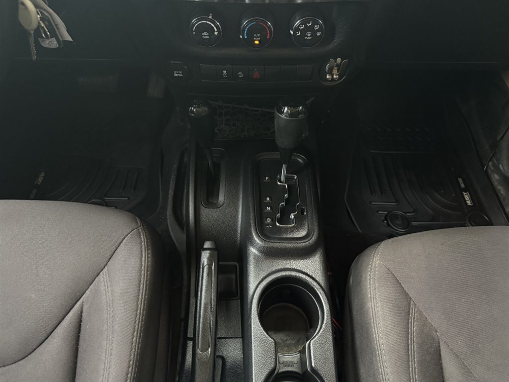 Used 2014 Jeep Wrangler Sport w/ Quick Order Package 24S AWD/4WD image 21