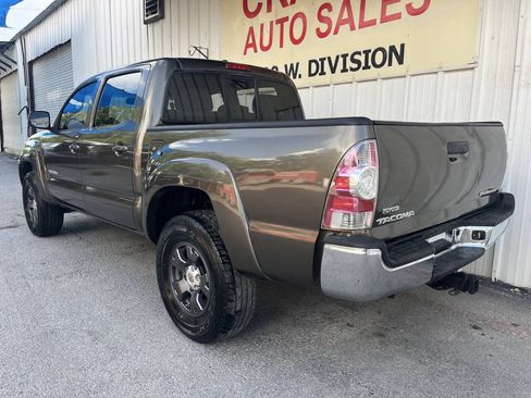 Used 2010 Toyota Tacoma PreRunner RWD image 8