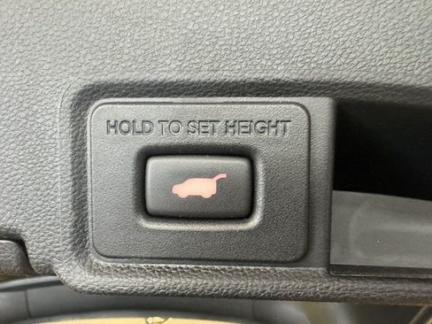 Used 2019 Acura RDX SH-AWD image 26